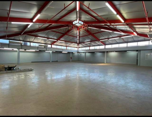 6,743M² INDUSTRIAL YARD FOR SALE IN UMBILO